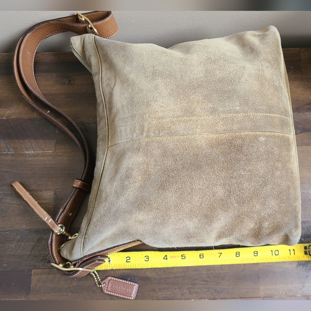 Coach Suede Olive Green Shoulder Bag 9324 - Picture 5 of 16